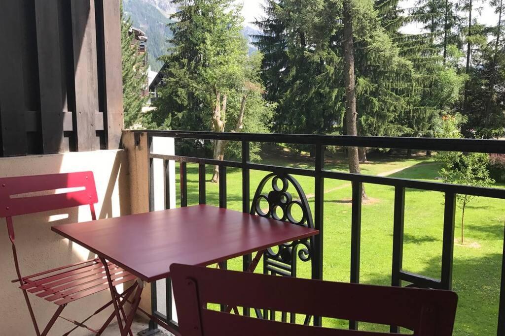 דירות Au Coeur De Chamonix, Un Ecrin De Verdure מראה חיצוני תמונה