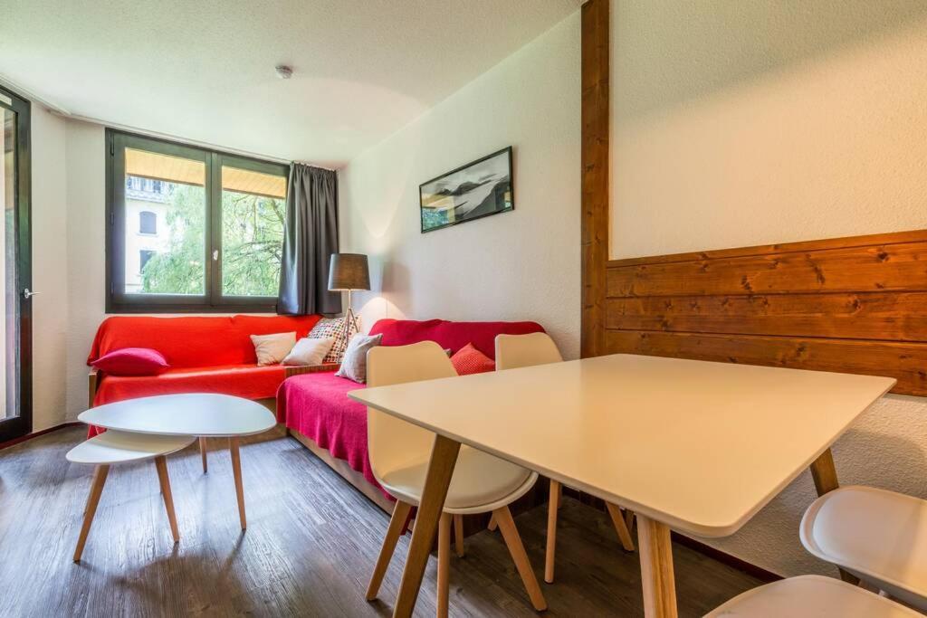 דירות Au Coeur De Chamonix, Un Ecrin De Verdure מראה חיצוני תמונה